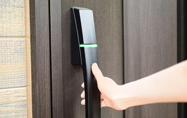 防犯　鍵　セキュリティ