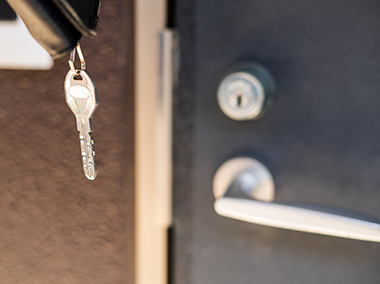 部屋　鍵　不動産